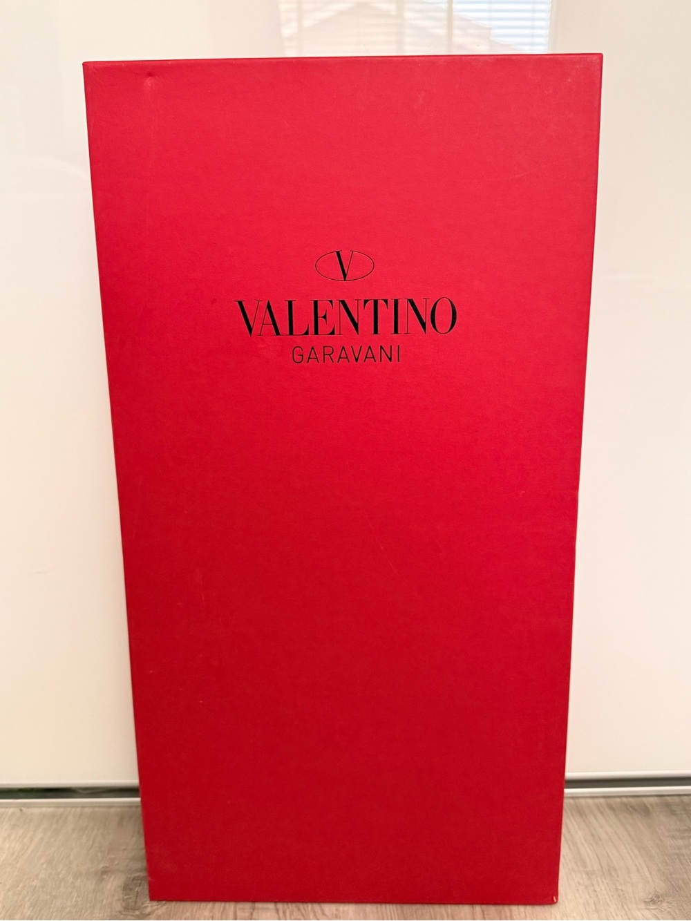 Valentino Garavani Black Leather Over-the-Knee Studded Stiletto Boots - Picture 6 of 8